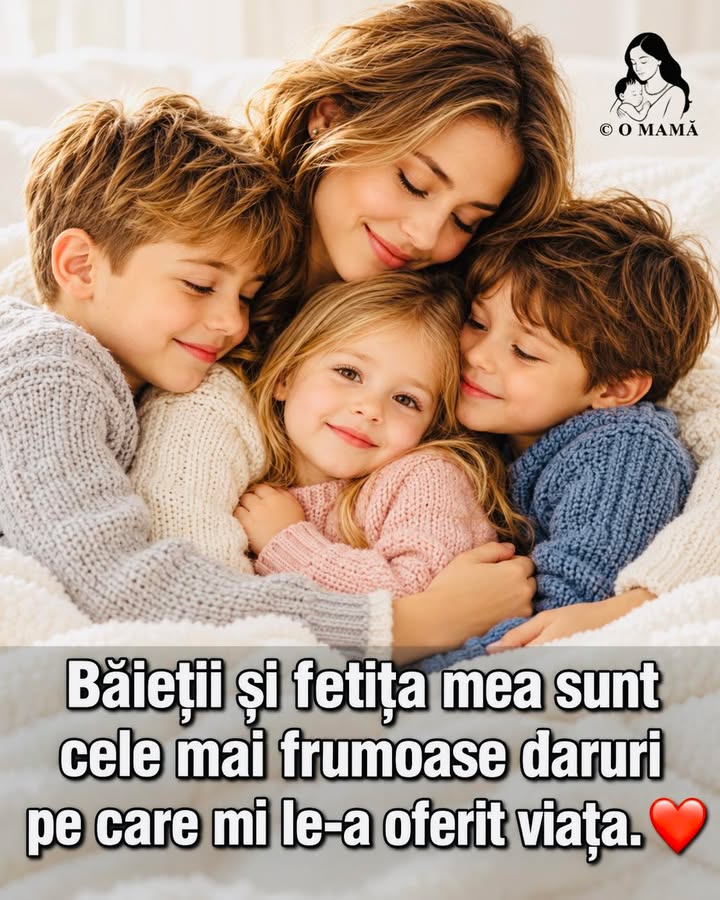 Mamă de băieți și fetiță.